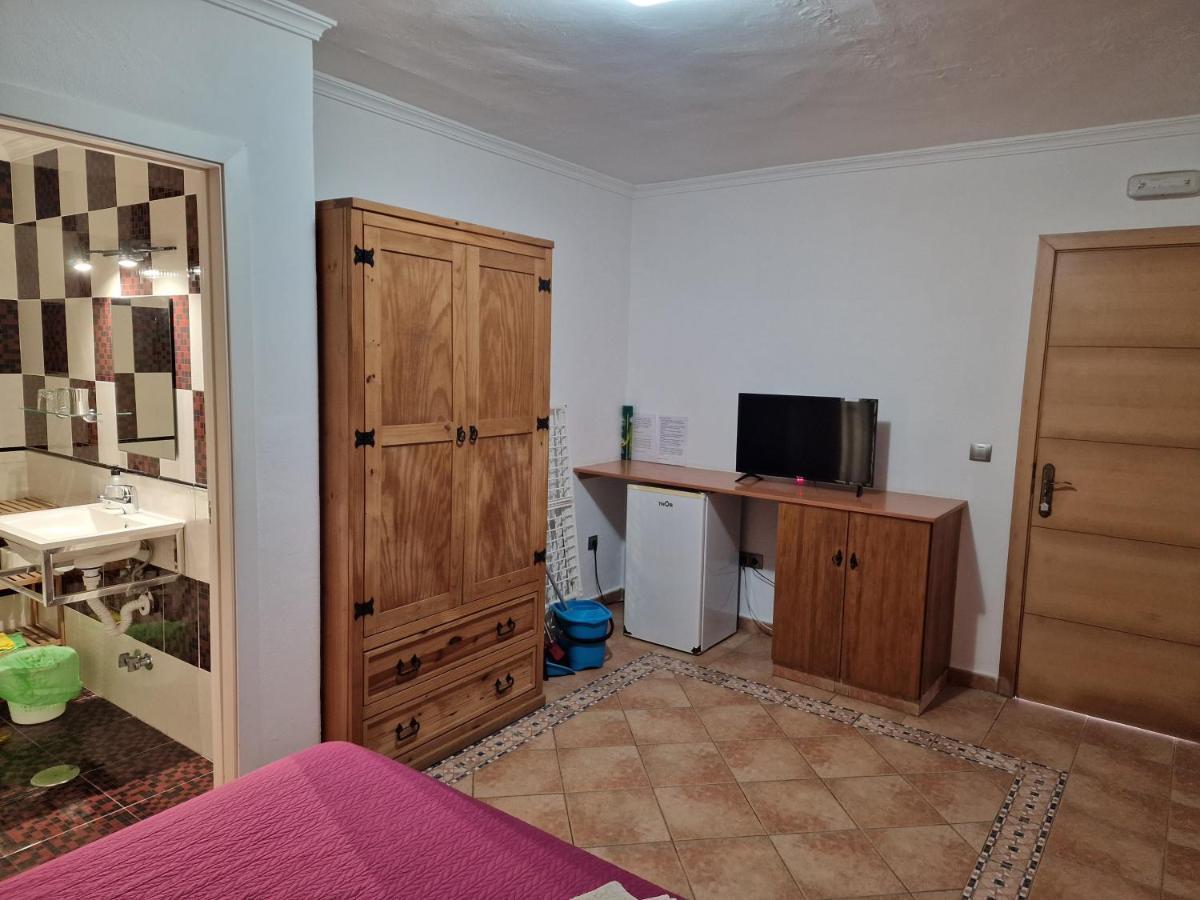 Habitaciones Miramar Bolonia Eksteriør bilde
